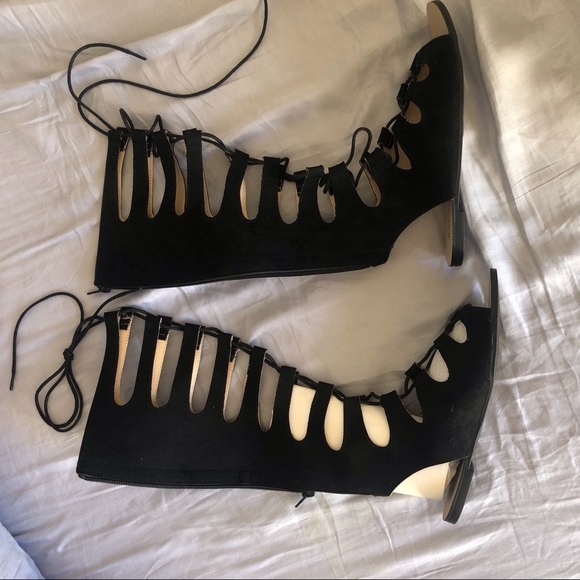 JustFab Shoes - NEW Faux Suede Black Lace Up Gladiator Sandals